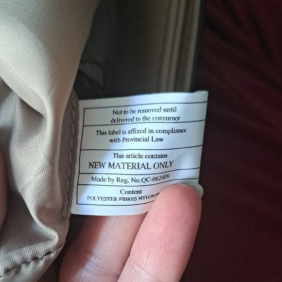 Guess Tan Satchel with Elegant Design - Picture 5 of 5